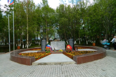 Памятники